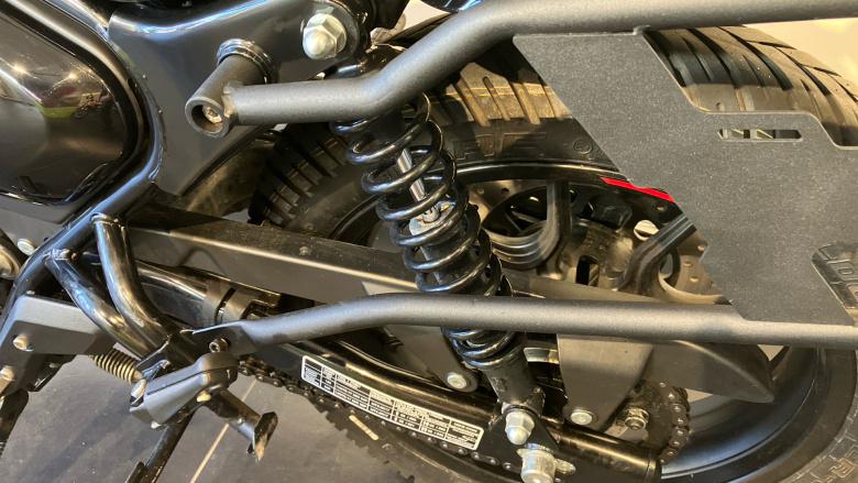 Royal Enfield Hntr 350 Rebel Red (23MY)